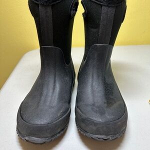 Kids Black Boots by Lincoln Outfitters Size 1